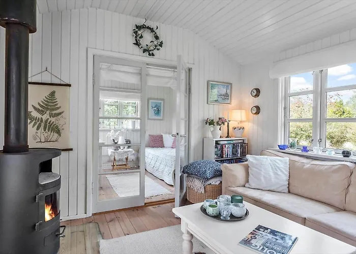 M343-vaeggerlose-rodbogvej-39 * Bøtø By